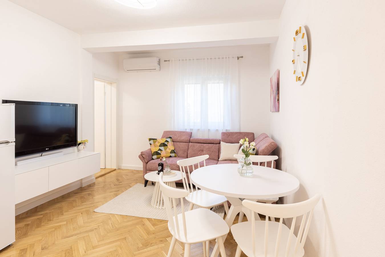 Ganze Ferienwohnung, Ferienwohnung für 4 Personen mit Garten in Kastel Luksic, Kaštela