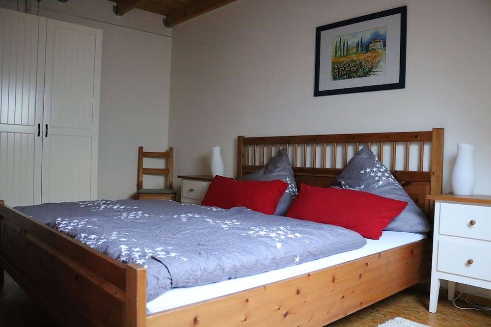 Elegantes Ferienhaus in einem Winzerdorf mit Geschichte in Ockfen, Landkreis Trier-Saarburg