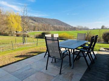 Gîte pour 5 personnes, avec vue et terrasse à Bœrsch