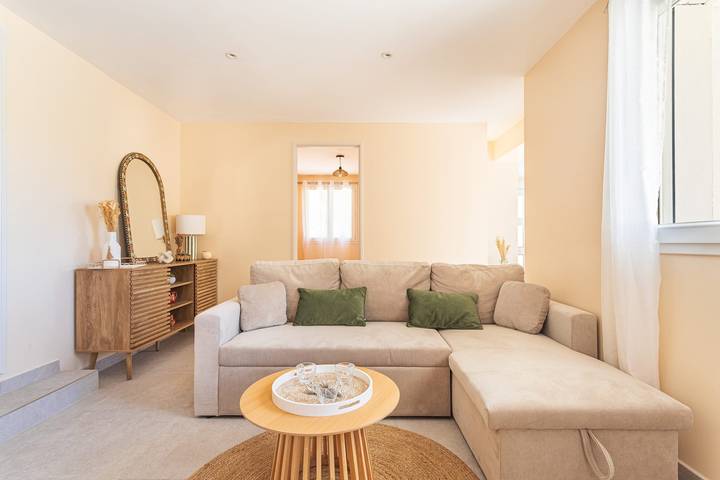 Ferienhaus für 4 Personen, mit Pool und Terrasse, kinderfreundlich in Toulon - 2