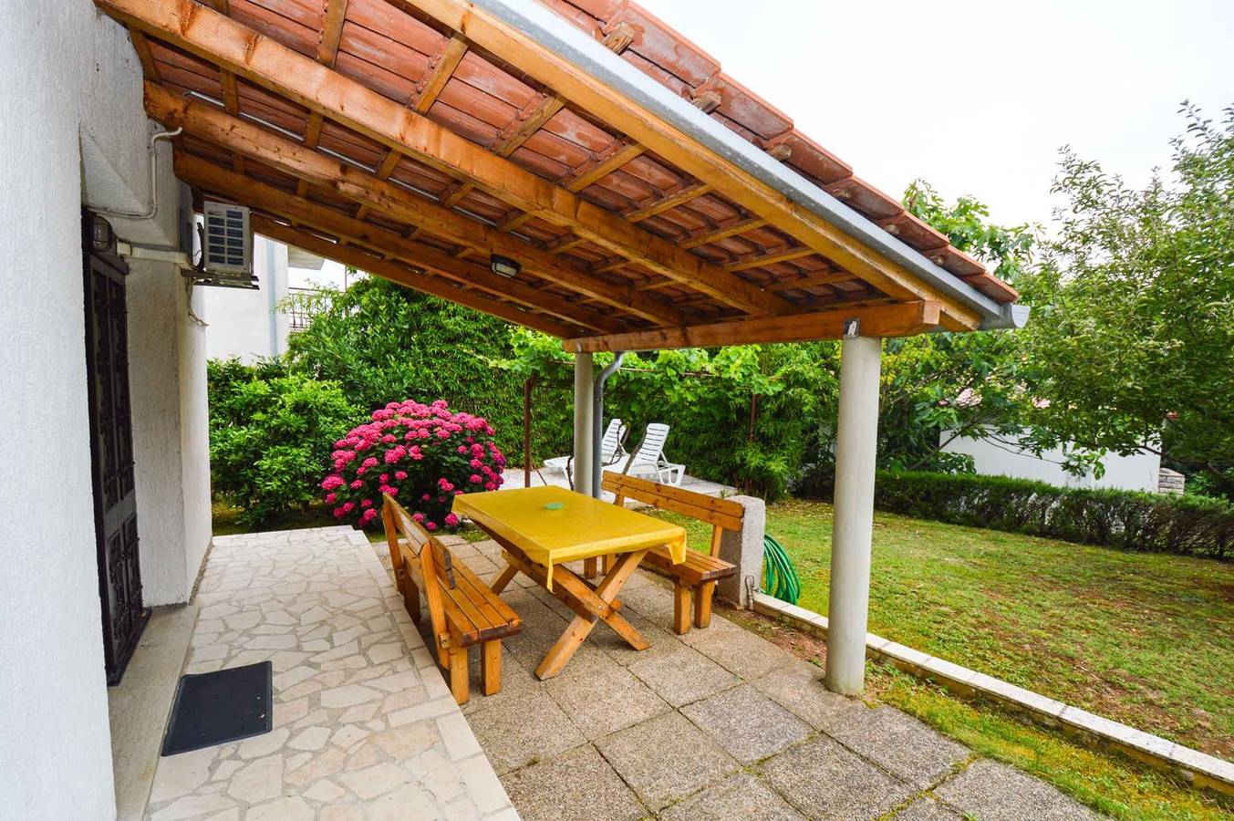 Ganze Ferienwohnung, Ferienwohnung 150 m vom Strand entfernt  in Medulin, Südküste Istrien