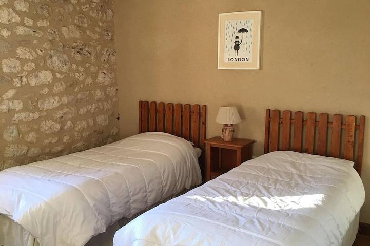 Location de vacances pour 5 personnes, avec terrasse à Les Lèves-et-Thoumeyragues - 3