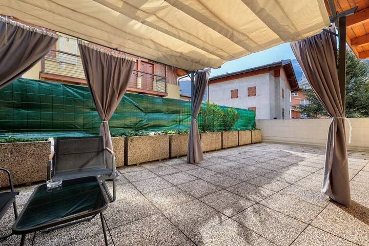 Entire apartment, Apartment 'Gima' with Mountain View, Private Terrace and Balcony in Villa Lagarina, Garda Mountains