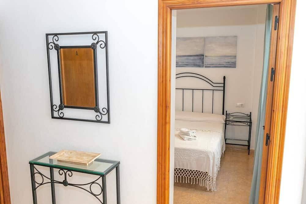 Ganze Wohnung, Loft with Andalusian Patio, 5 min from the beach and in the historic centre. in Playa Barbate, Barbate