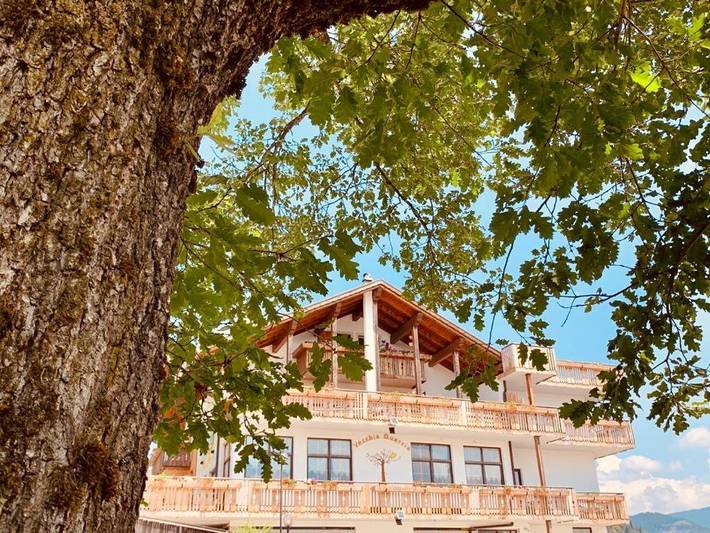 Agriturismo per 2 persone, con Balcone e Terrazza nonché Giardino e Panorama in Valsugana