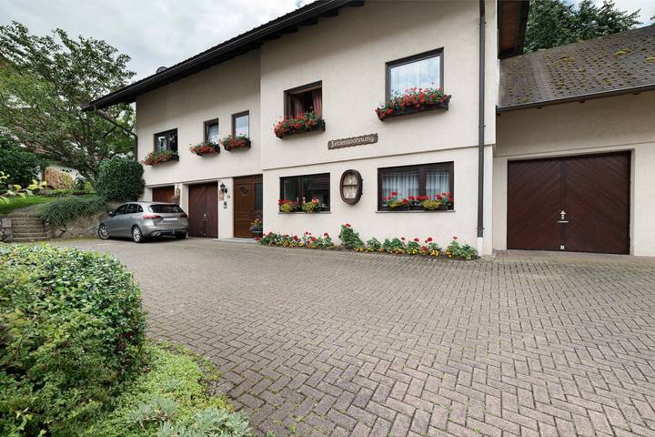 Ganze Wohnung, Ferienwohnung Hörth 1" mit Bergblick, Gemeinschaftsgarten und Wlan in Bühl-Bühlertal (Baden-Württemberg), Bühlertal