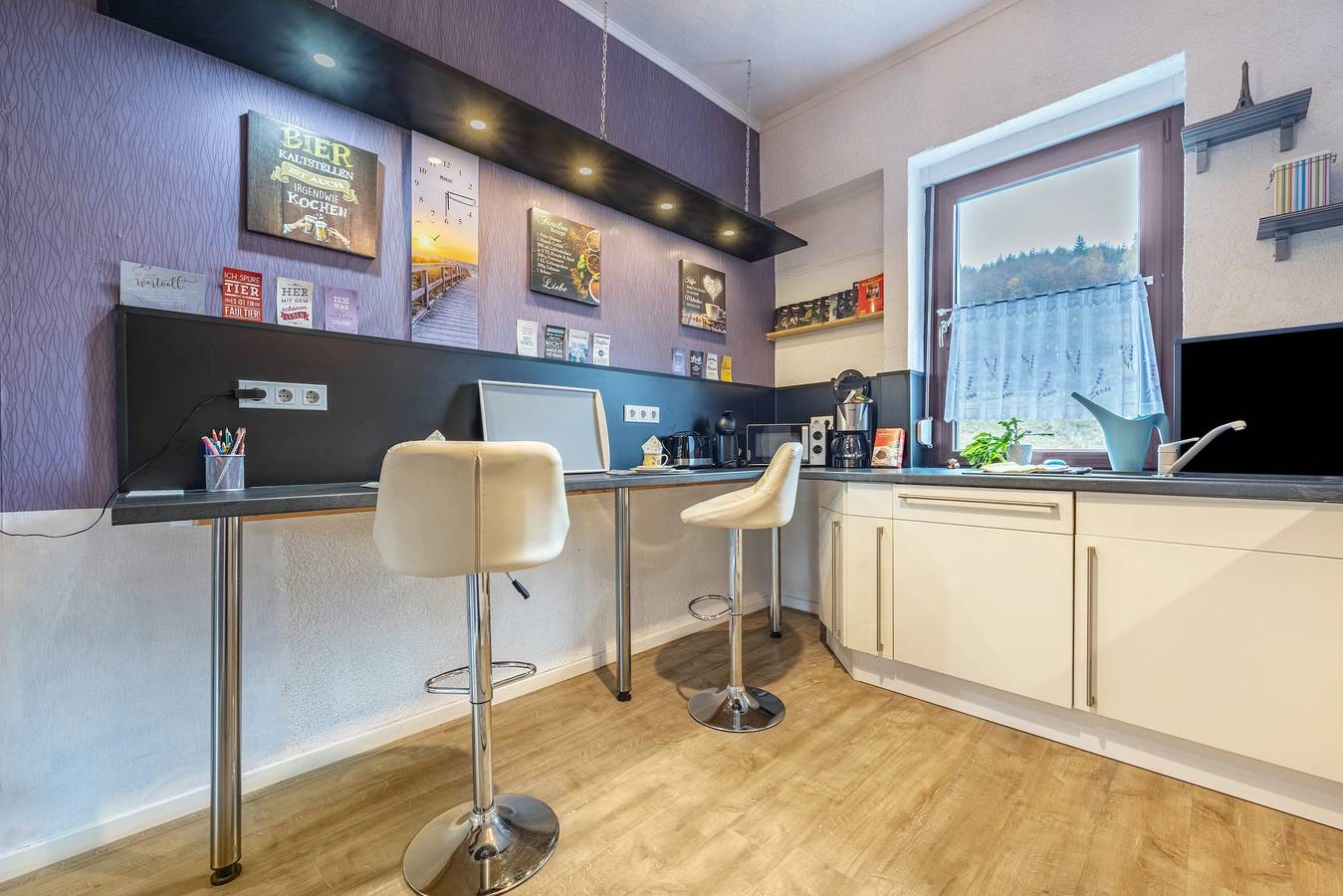 Vakantiewoning 'Zur Alten Zahnradbahn' met bergzicht, tuin en wifi, foto 13