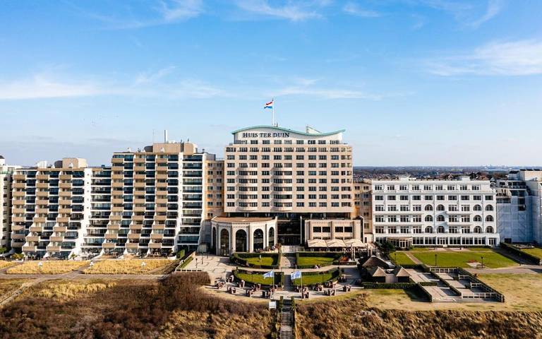 Hotel für 4 Personen, mit Terrasse und Garten sowie Pool und Sauna