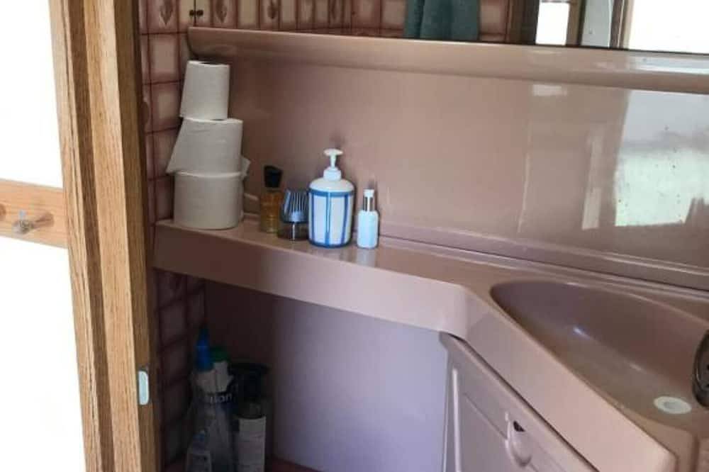 Caravan 1. Bed & Breakfast. 5 Min Von Der E47. Hunde Willkommen in Faxe und Umgebung