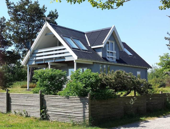 Ferienhaus für 6 Personen, mit Balkon und Terrasse sowie Garten auf Bornholm