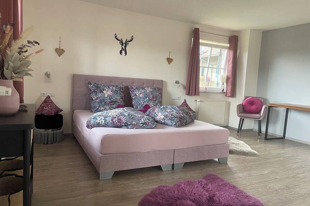Charmantes Ferienhaus in Oberstdorf-Reichenbach /Allgäu  4 Schlafzimmer, 2 Bäder in Oberstdorf, Bayerisch Schwaben
