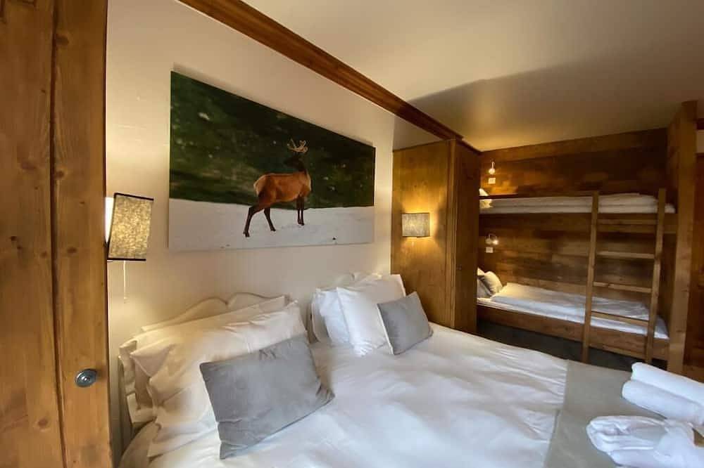 Geheel appartement, Ski-in ski-out spacious studio apartment in Le Refuge du Montagnard, Arc 1950 in Les Arcs, Bourg-Saint-Maurice