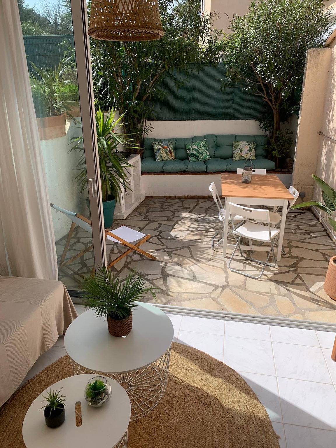 Estudio entero, Bright studio with small terrace in Saint-Aygulf, Frejus