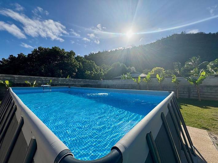 Villa pour 4 personnes, avec terrasse ainsi que jardin et piscine - 1