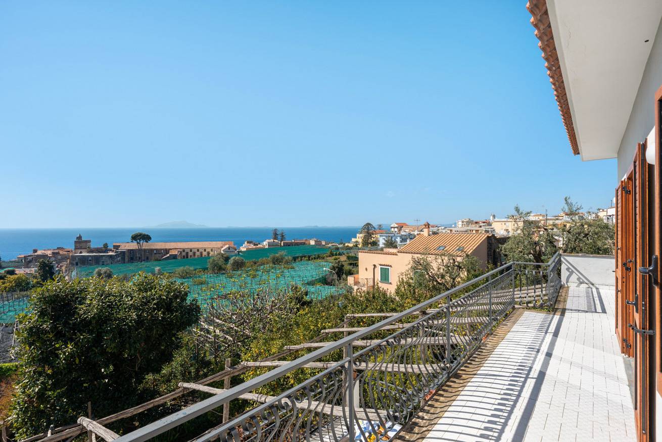 The Lemon Grove Villa with private pool, garden and terrace in Massa Lubrense, Provincia de Nápoles