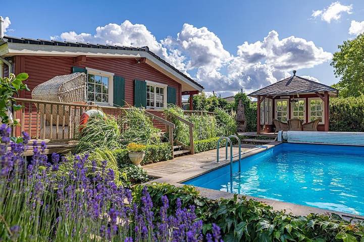 Ferienhaus für 6 Personen, mit Terrasse und Garten sowie Sauna, mit Haustier in Bünsdorf