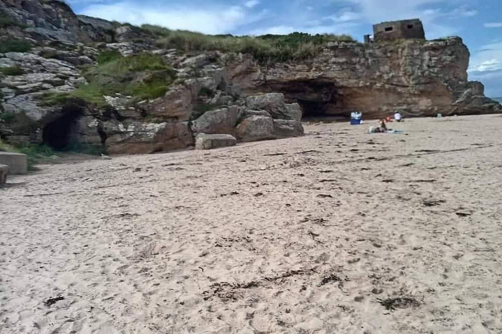Aurora luxury beach lodge at silver sands lossiemouth 2 minute walk to beach in Lossiemouth, Moray