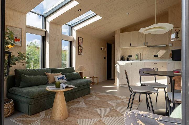 Blockhütte für 4 Personen, mit Pool und Garten