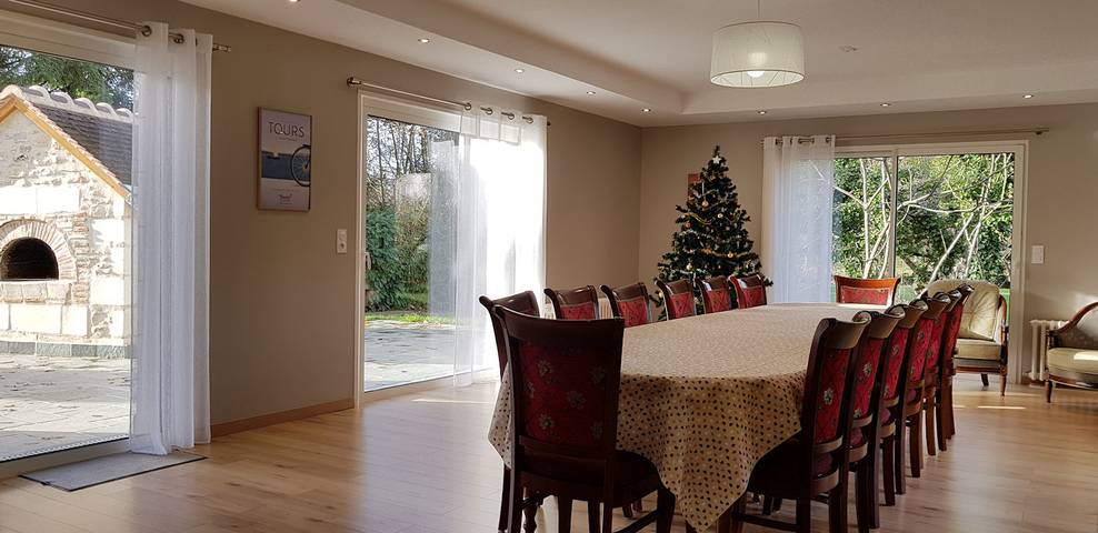 Gîte pour 15 personnes, avec jardin et terrasse près des Châteaux de la Loire - 4