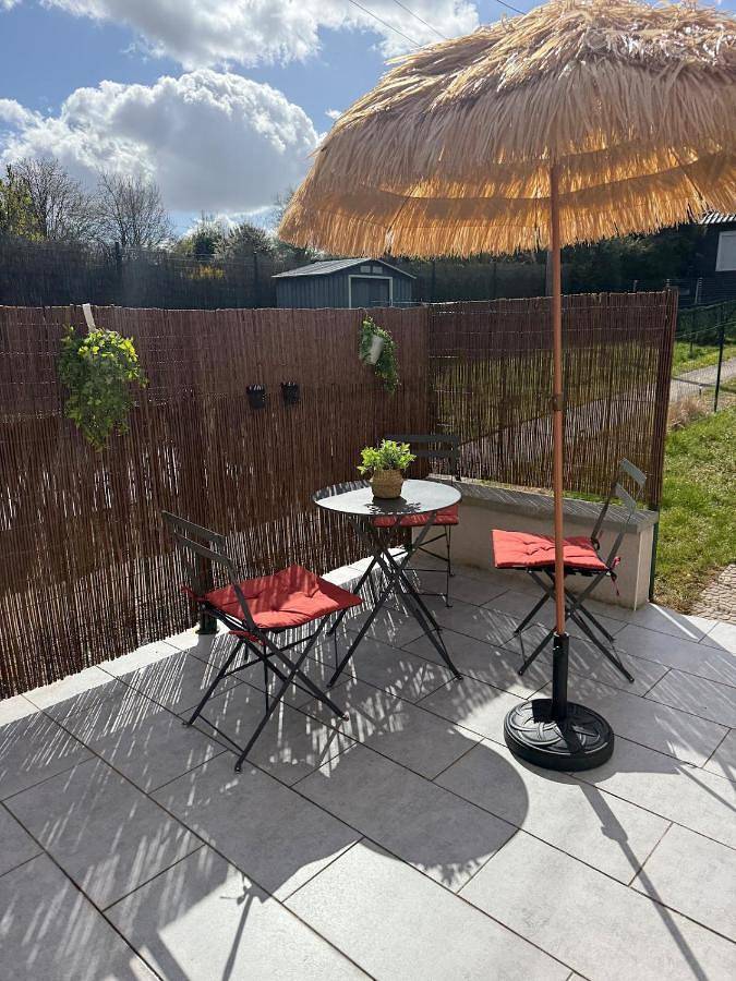 Location de vacances pour 2 personnes, avec terrasse et jardin à Givenchy-en-Gohelle - 4