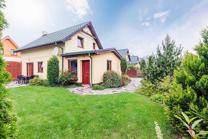 Hus för 8 Personer, med trädgård och terass, med husdjur i Polen