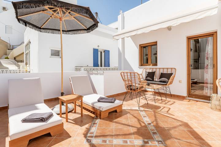 Apartment for 4 people, with balcony in Naxos