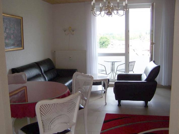 Ferienwohnung für 2 Personen, mit Balkon und Ausblick in Bad Berka