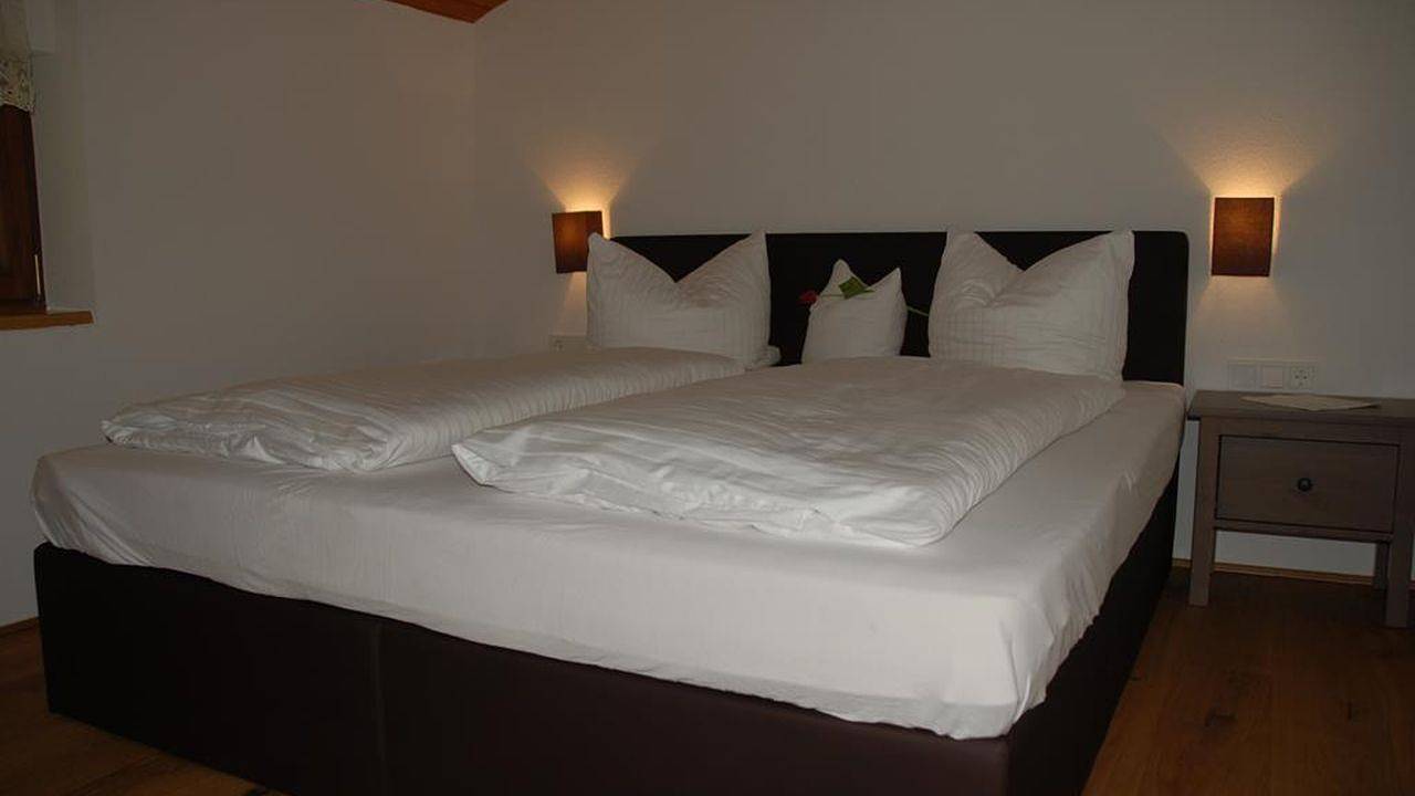 Geheel vakantieappartement, Vakantieappartement voor 6 personen met tuin in Schröcken, Bregenzerwoud