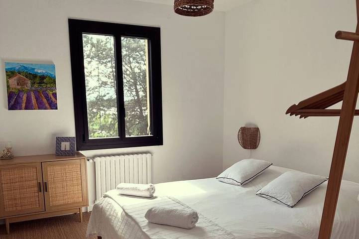Superb mas provençal with swimming pool in the Luberon in Lagnes, Regionaler Naturpark Luberon