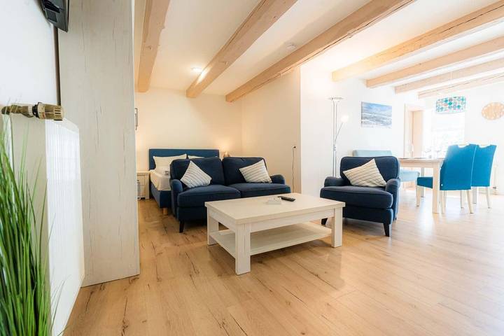 Ferienhaus für 24 Personen, mit Sauna und Balkon sowie Garten in Tating - 3
