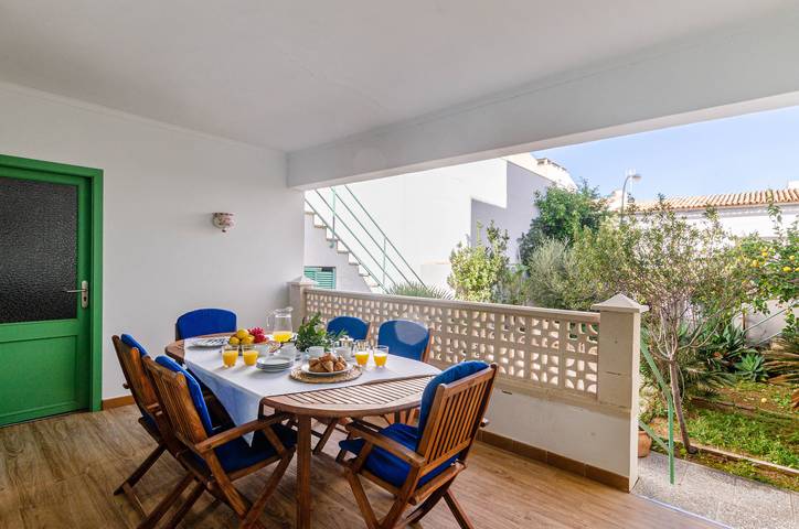 Finca für 12 Personen, mit Terrasse und Garten in Cala Ratjada