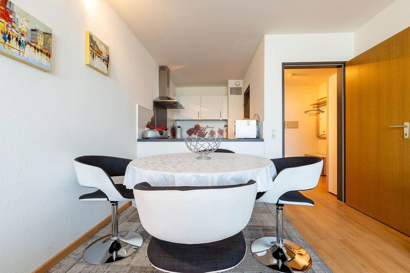 Ganze Wohnung, 2-Zimmer-Apartment (Typ 3) in Immenstaad am Bodensee, Region Bodensee-Oberschwaben