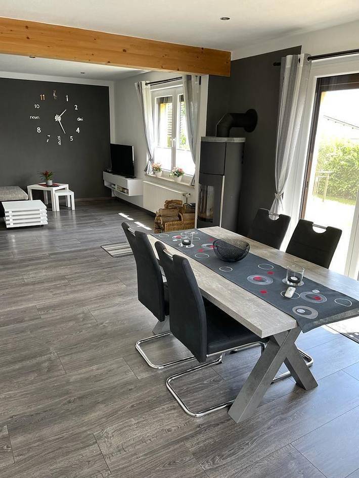 Ganze Ferienwohnung, 2-Bett-Ferienwohnung Dusche/Wc, 1 Schlafraum in Wallscheid, Bernkastel-Kues & Umgebung