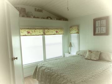 Camping for 8 Guests in Pamlico Sound, North Carolina, Picture 1