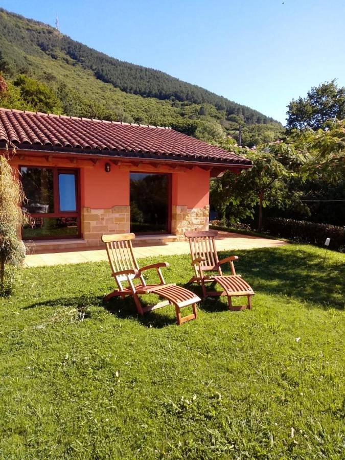 Maison de campagne pour 6 personnes, avec Terrasse ainsi que Jardin et Vue dans Lezo