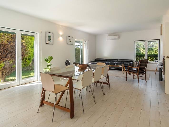 Casa rural para 12 personas, con jacuzzi además de jardín y terraza, Se admiten mascotas en Costa da Caparica - 2