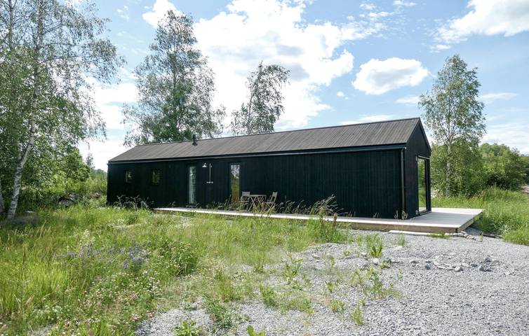 Hus för 6 Personer, med Terass och Trädgård i Västmanland