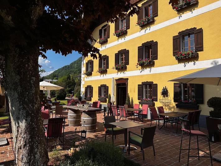 BnB für 2 Personen, mit Terrasse und Garten am Attersee