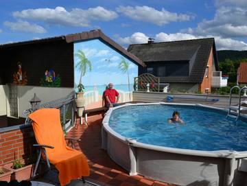 Ferienwohnung für 2 Personen, mit Balkon und Garten sowie Pool und Sauna in Bad Harzburg