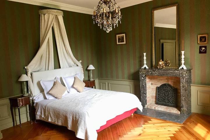 Château pour 14 personnes, avec jardin dans Orne - 3