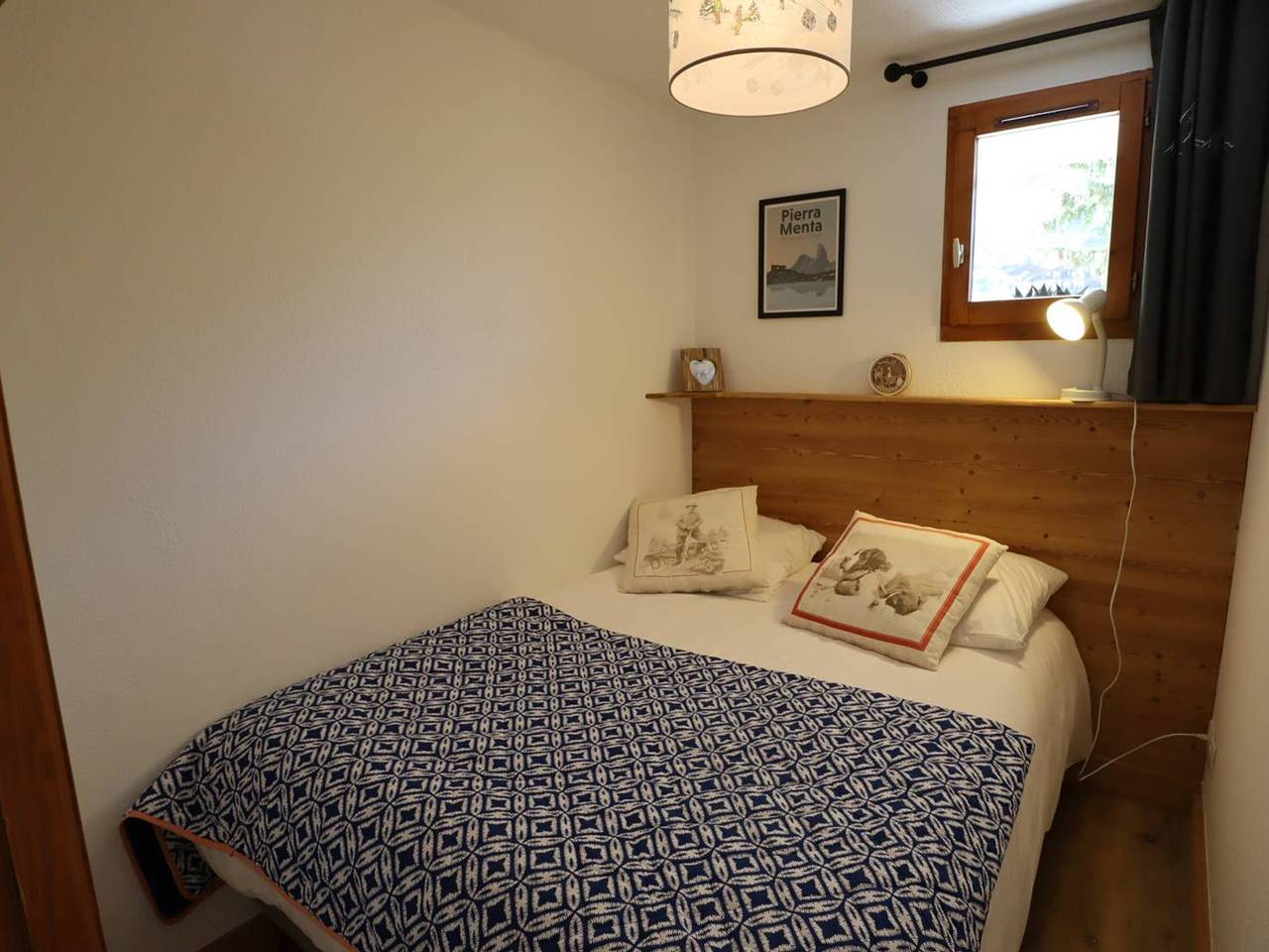 Apartamento entero, Apartamento renovado en 2022 para 3 personas en el centro del pueblo con piscina y vistas hermosas in Arêches, Beaufort (Rhône-Alpes)