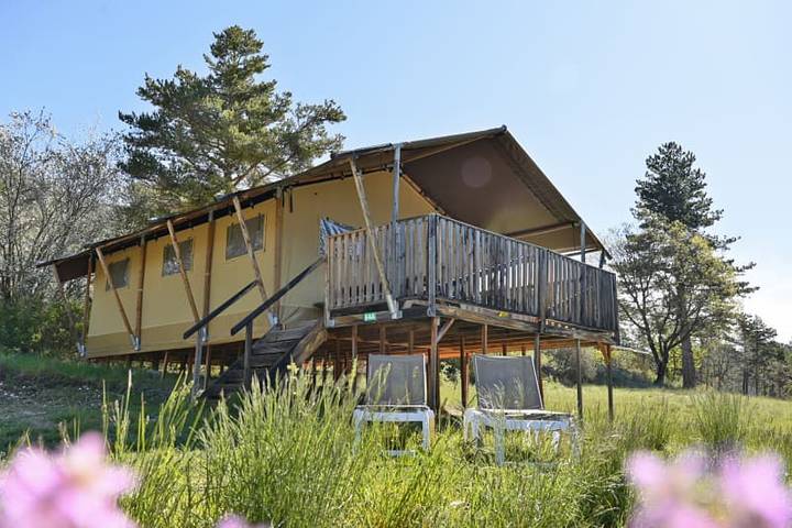 Tente pour 5 personnes, avec Balcon/Terrasse et Terrasse