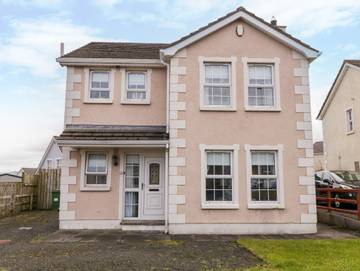 Gîte pour 6 personnes, avec jardin à Ballycastle