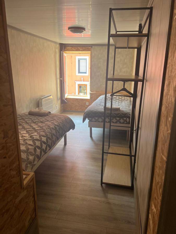 Maison d’hôte pour 7 personnes, avec jardin et vue ainsi que terrasse et vue sur le lac dans les Vosges - 2