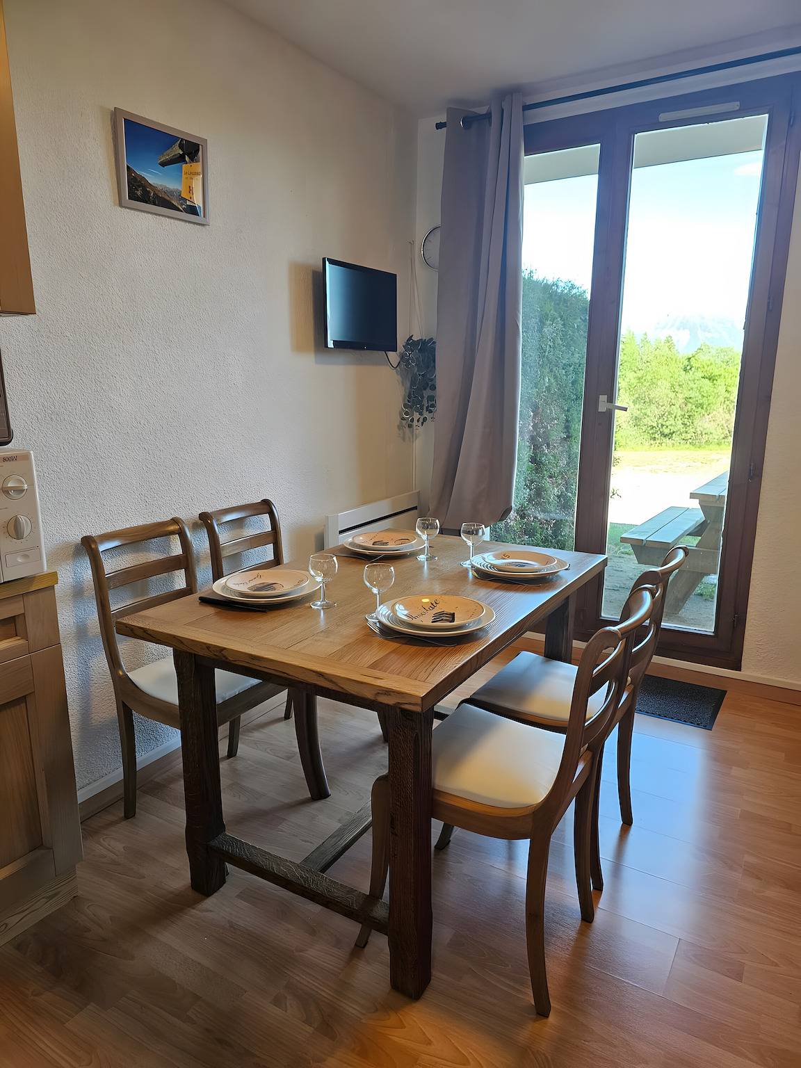 Estudio entero, Apartamento estudio '4 Personnes' con vistas a la montaña, terraza privada y Wi-Fi in La Toussuire, Fontcouverte-la Toussuire