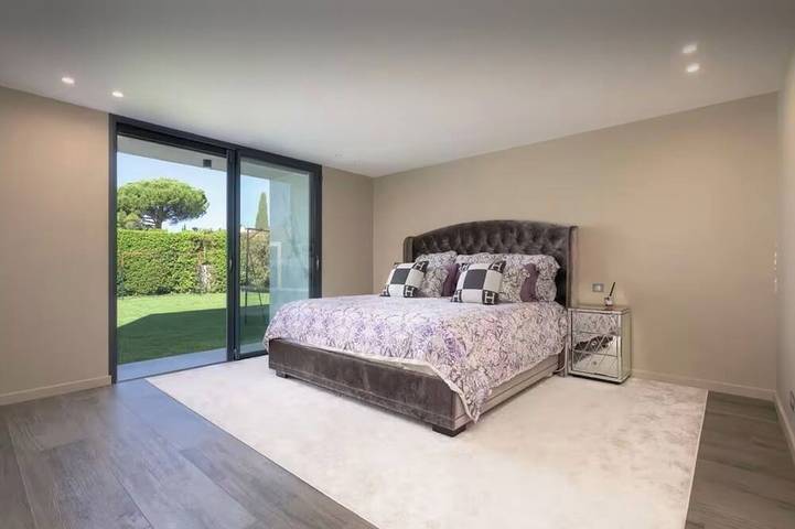 Evasion Prestige à Biot, Design et piscine privée chauffée in Biot, Côte méditerranéenne (France)