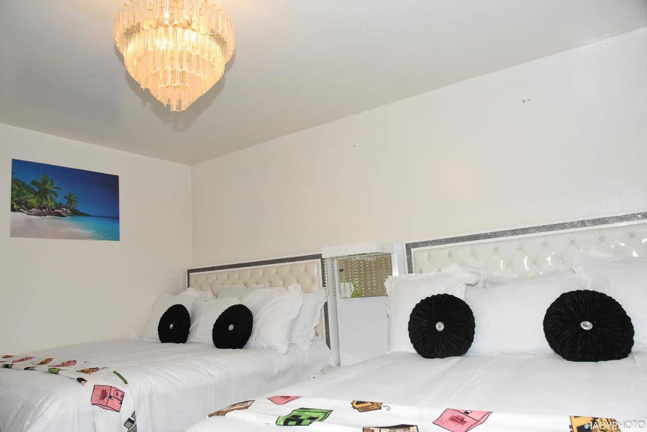 Appartement de vacances entier, Deluxe Double Room in Bondy, Seine-Saint-Denis