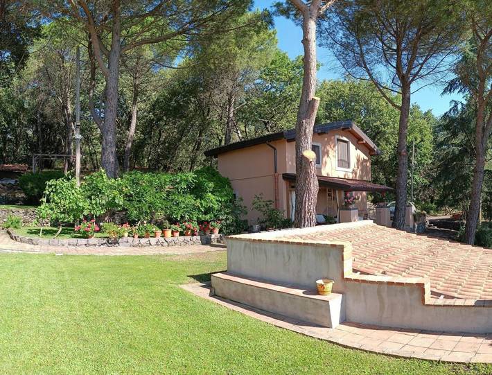 Chalet para 7 personas, con jardín, Se admiten mascotas - 1