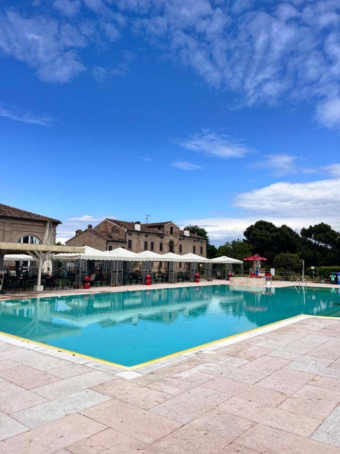 Hotel für 3 Personen, mit Terrasse und Garten sowie Kinderpool und Pool in Ferrara