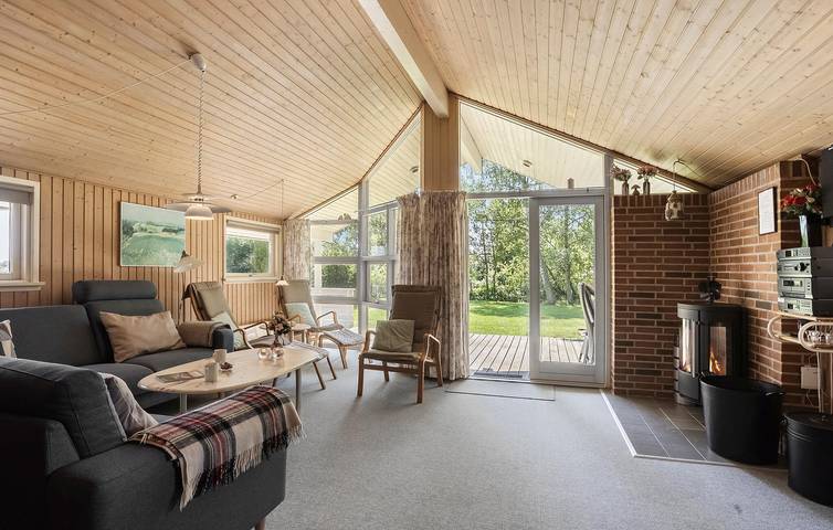 Ferienhaus für 10 Personen, mit Garten und Terrasse sowie Whirlpool und Sauna auf Langeland - 4